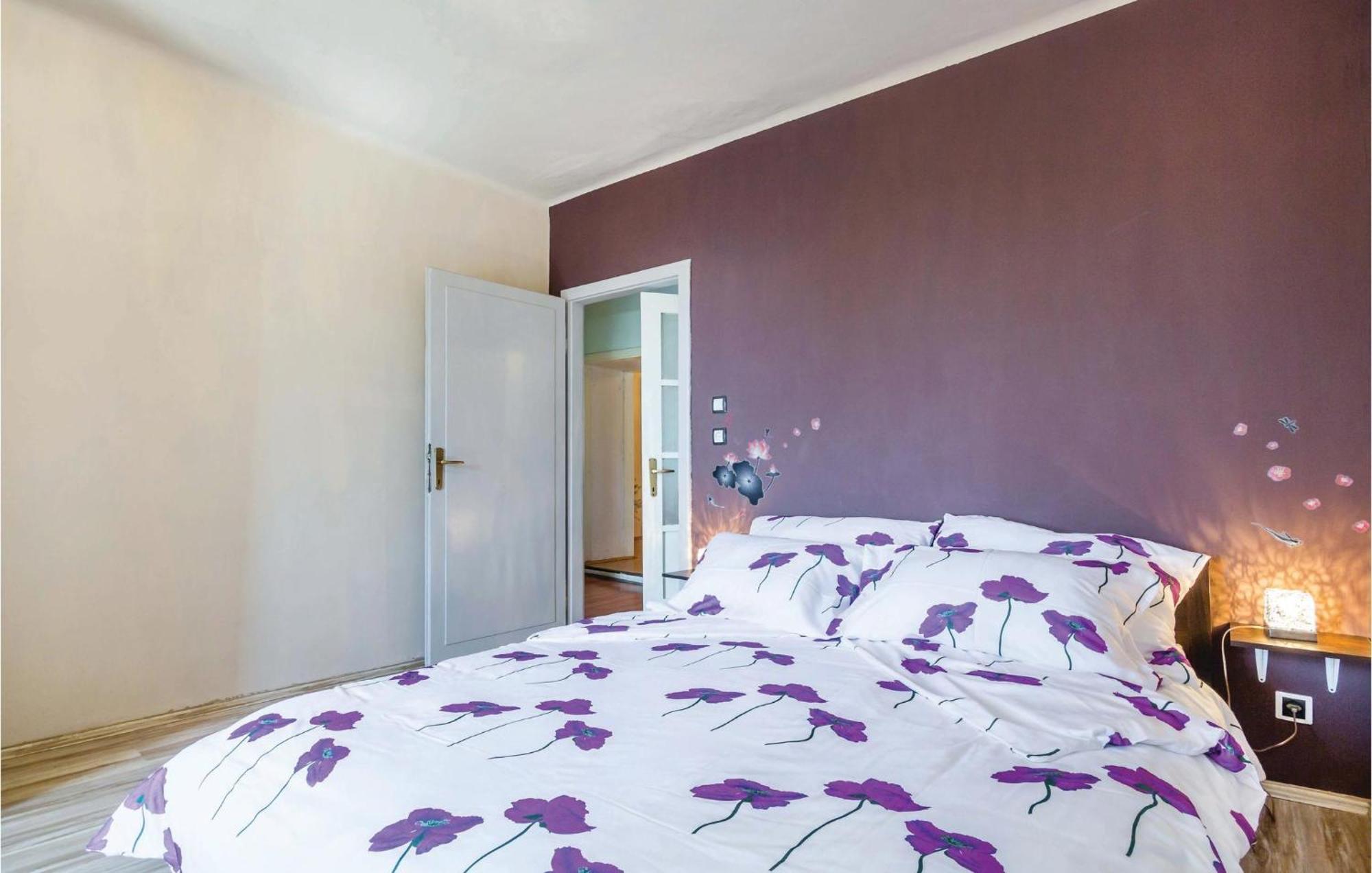 Awesome Apartment In Lovran With House Sea View Екстериор снимка
